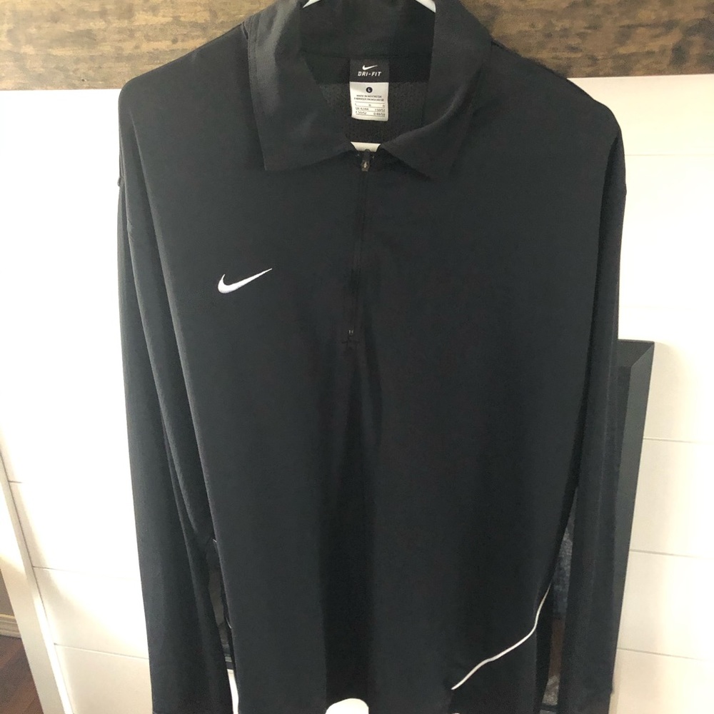 1/4 zip black Nike dri fit pullover